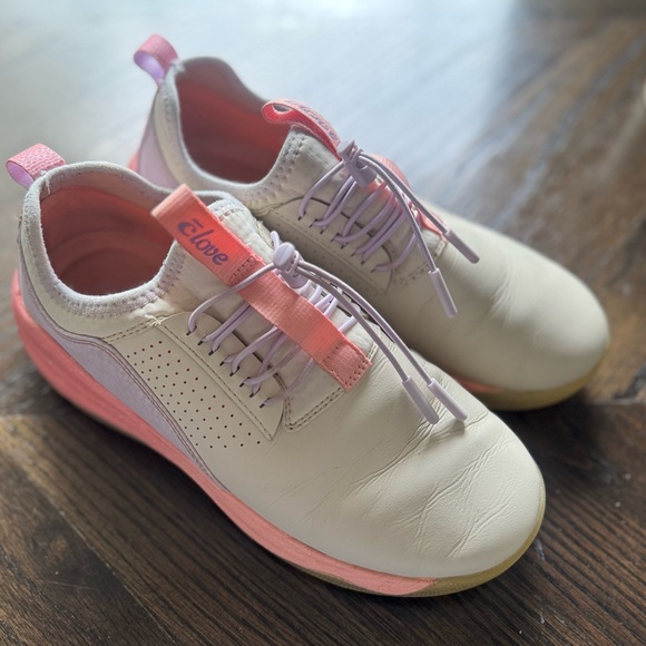 Clove Nursing Shoes - Picture 1 of 5